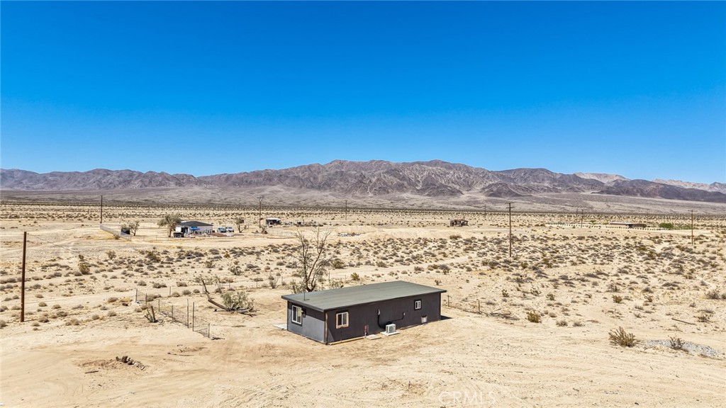 81884 Montgomery Road Twentynine Palms, CA 92277 - Photo 13 of 17