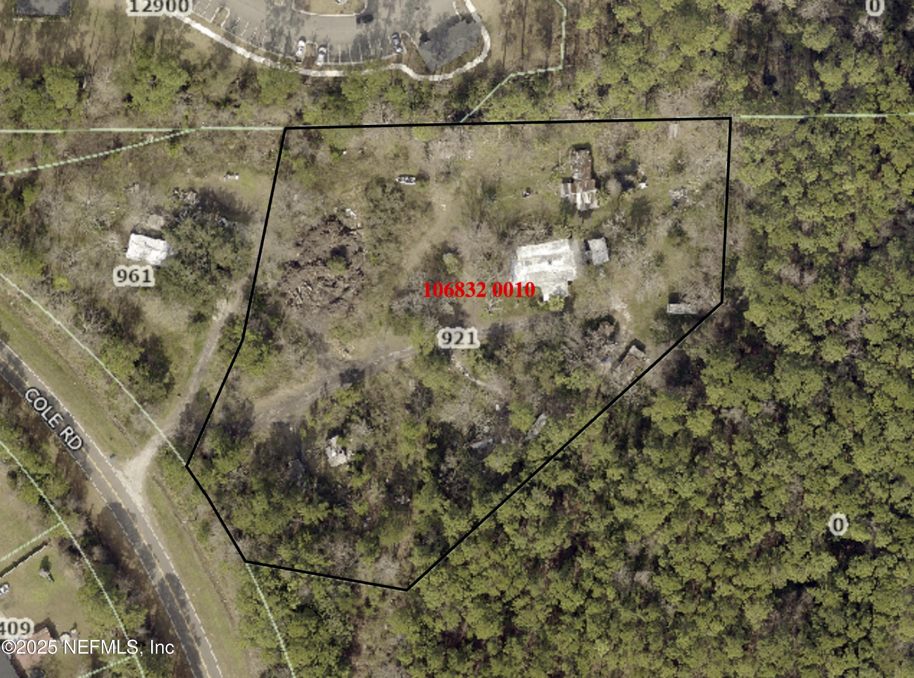 921 Cole Road Jacksonville, FL 32218 - Photo 4 of 21 a view of a houses