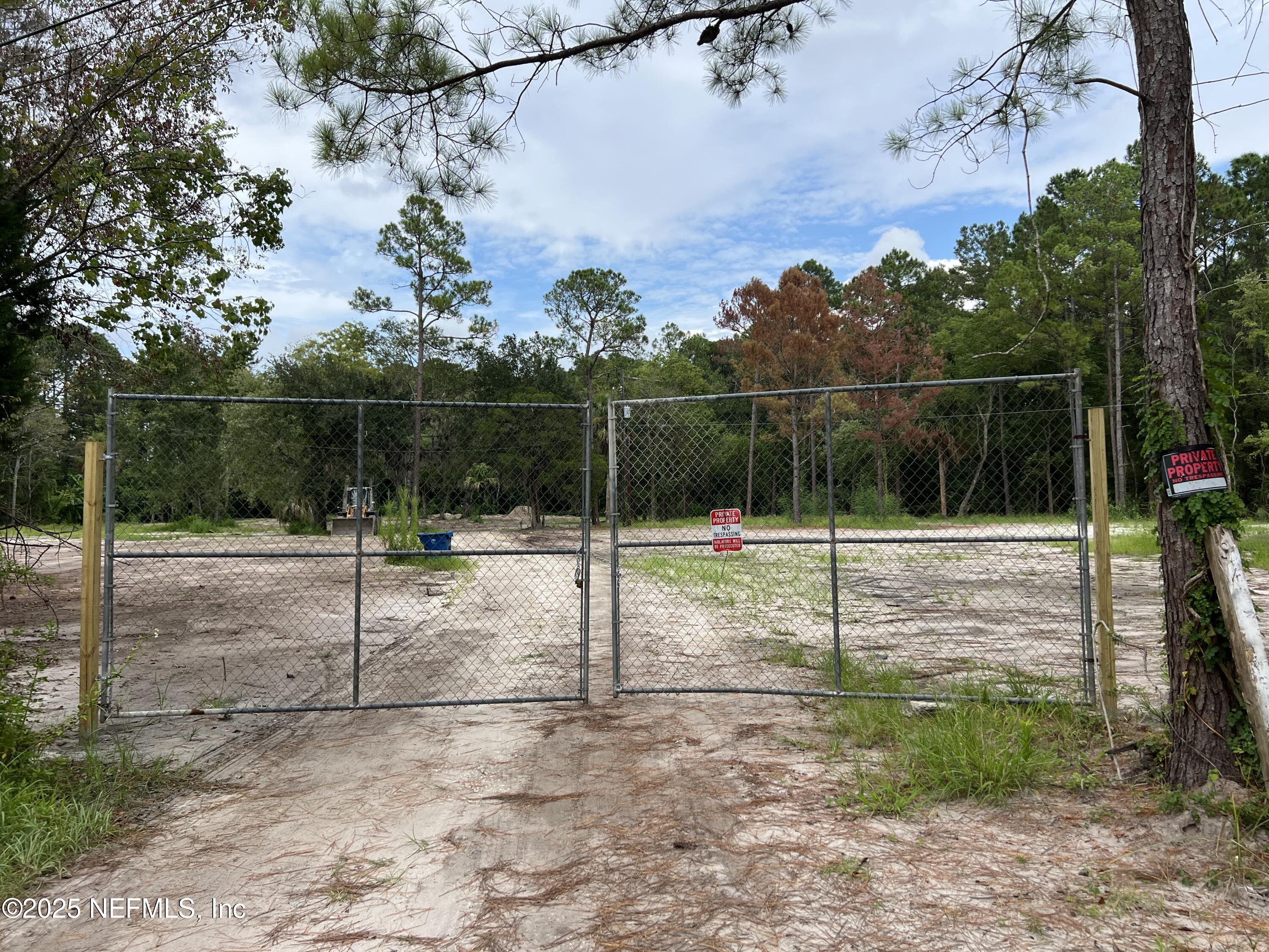 921 Cole Road Jacksonville, FL 32218 - Photo 10 of 21 a view of outdoor space and entertaining space