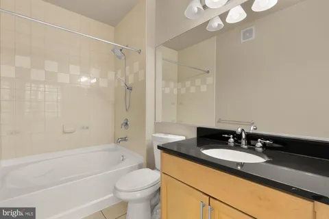 $2,790 | 1201 East-West Highway, Unit 238, Silver Spring, MD 20910