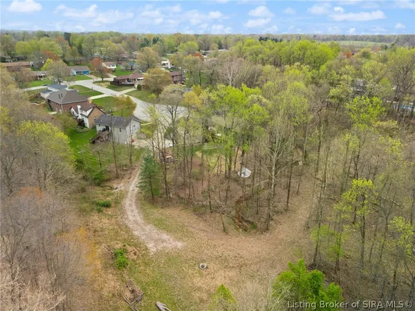 $175,000 | Erin Court, Floyds Knobs, IN 47119
