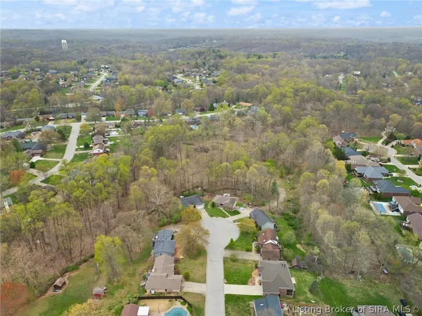 $175,000 | Erin Court, Floyds Knobs, IN 47119