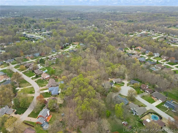 $175,000 | Erin Court, Floyds Knobs, IN 47119