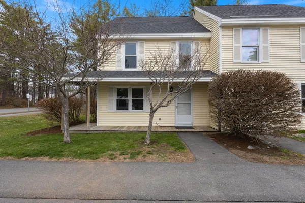 $289,000 | 3 Pine Hill Drive, Unit 3, Bath, ME 04530