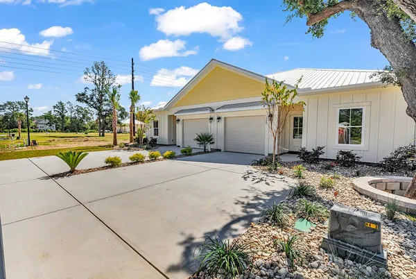 $429,500 | 72 Hallandale Lane, Unit RIGHT, Murrells Inlet, SC 29576