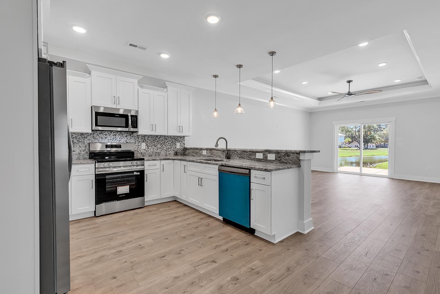 72 Hallandale Lane, Unit RIGHT Murrells Inlet, SC 29576 - Photo 3 of 32