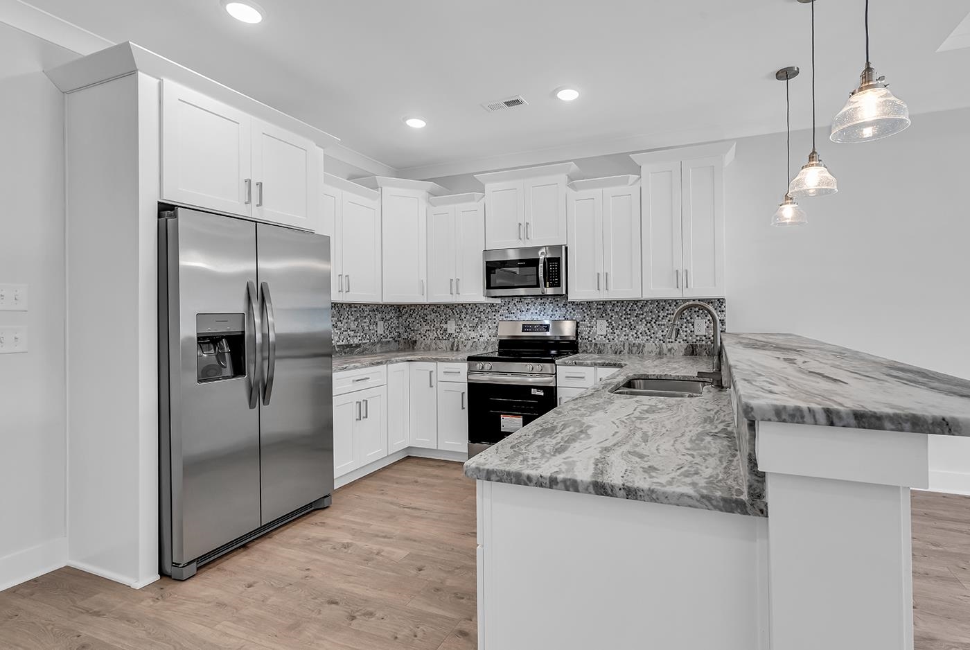 72 Hallandale Lane, Unit RIGHT Murrells Inlet, SC 29576 - Photo 4 of 32