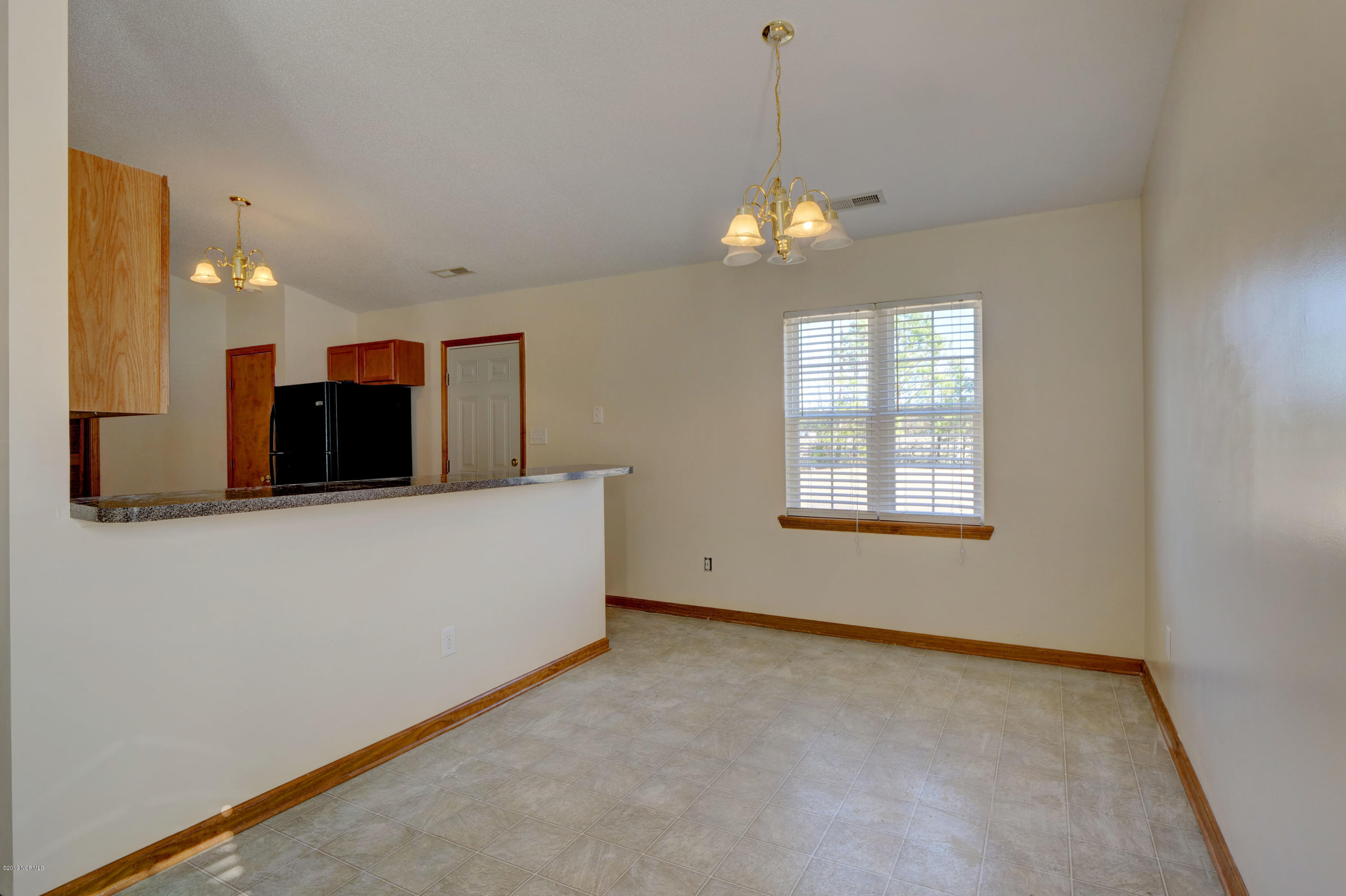 111 Poplar Ridge Road Jacksonville, NC 28546 - Photo 11 of 32 111 Poplar Ridge Rd-print-011-11-P306698