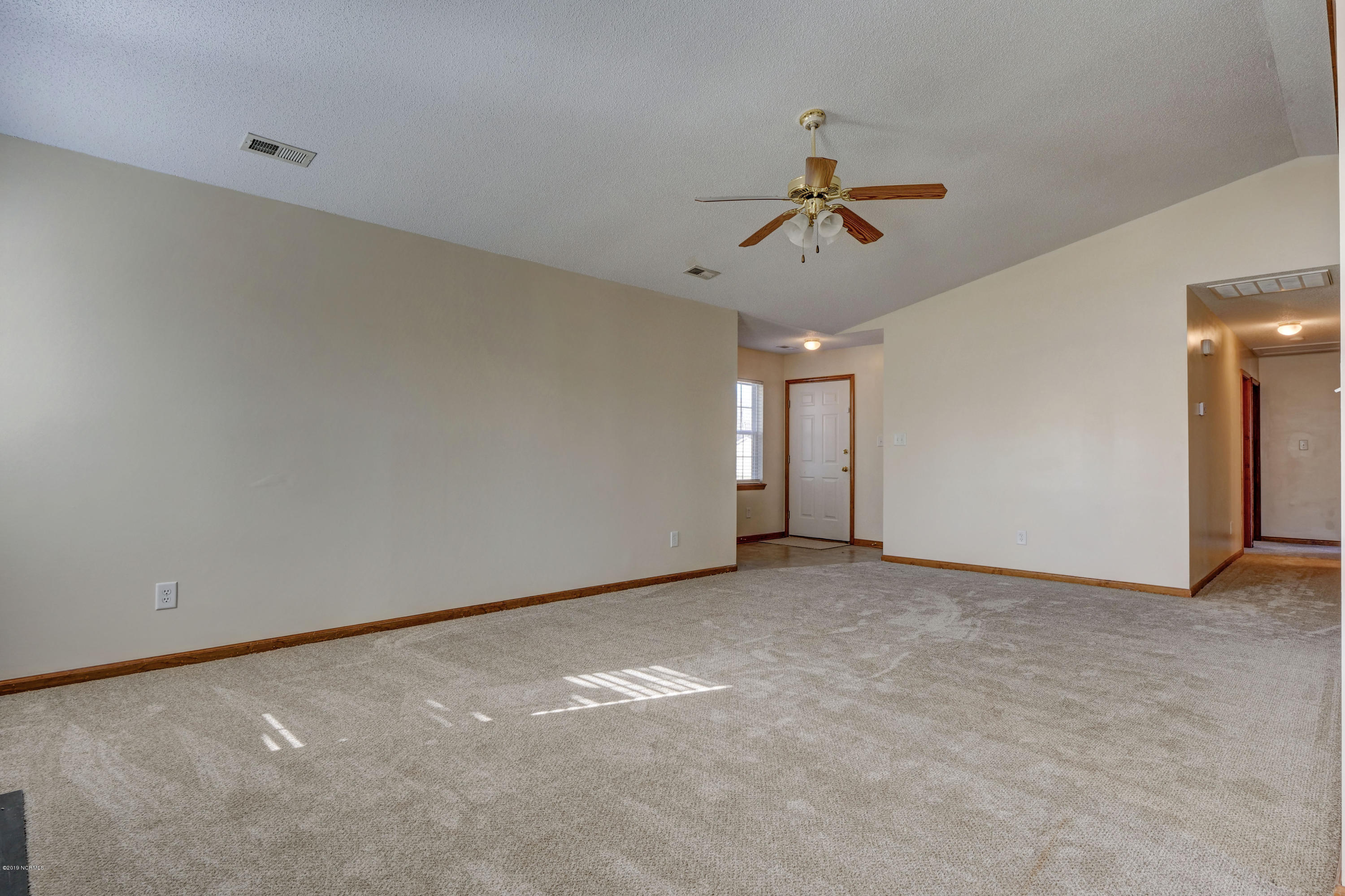 111 Poplar Ridge Road Jacksonville, NC 28546 - Photo 10 of 32 111 Poplar Ridge Rd-print-010-5-P3066978