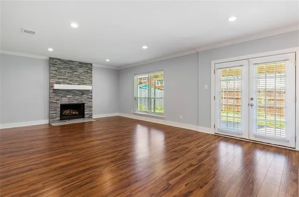 $3,900 | 516 Arbor Oak Drive, Grapevine, TX 76051