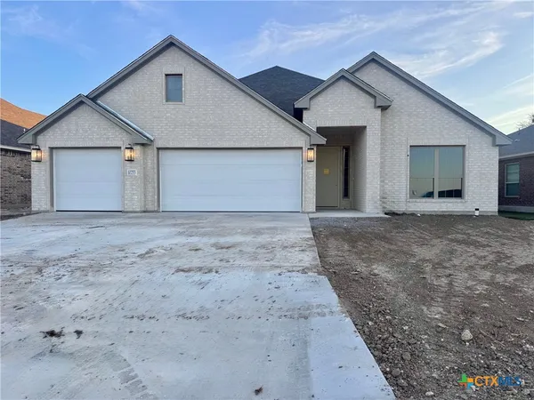 $470,000 | 10253 Kimberlite Drive, Temple, TX 76502