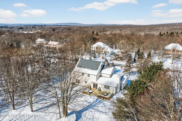 a view of city view and mountain view