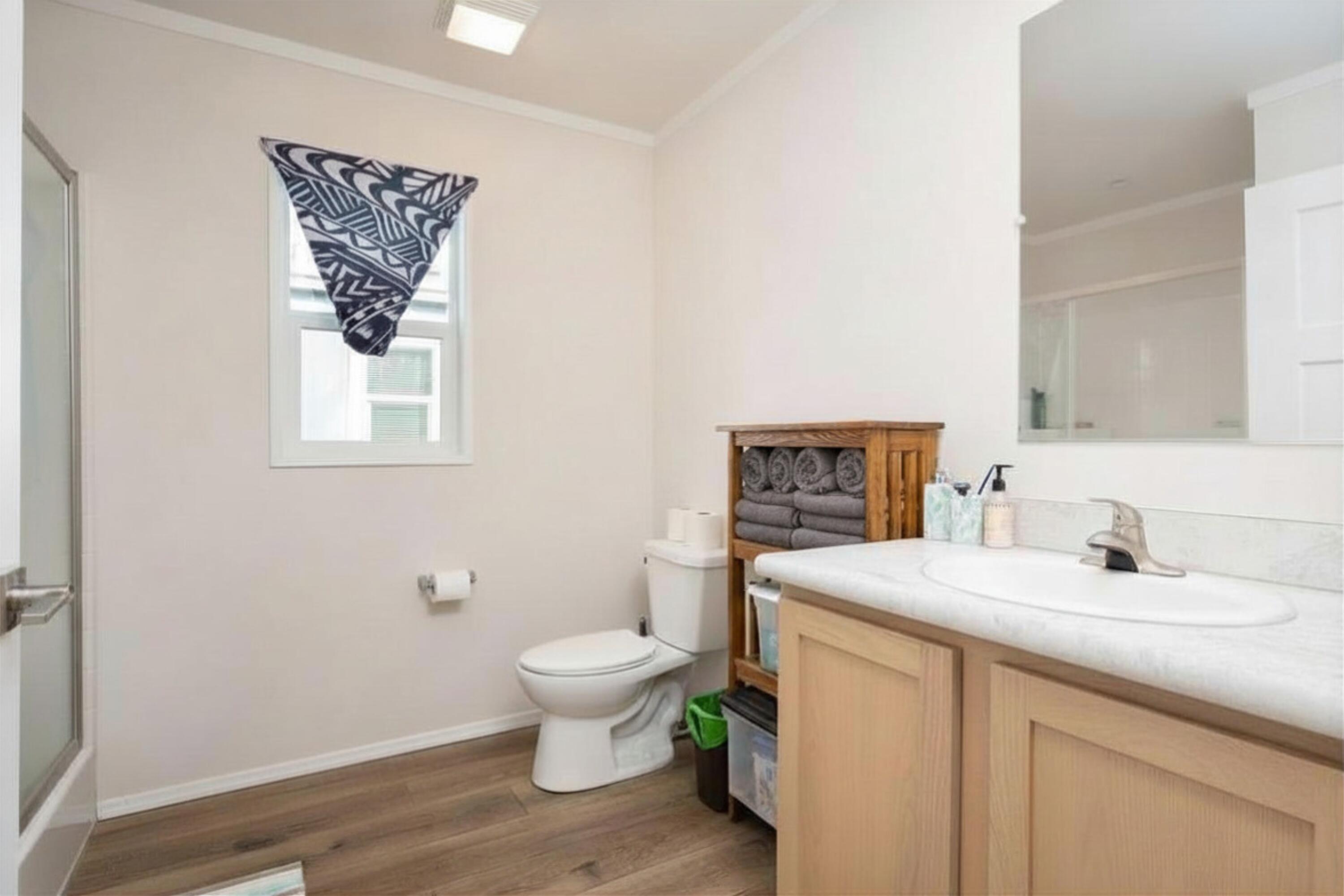 460 Arnos Street, Unit 27 Talent, OR 97540 - Photo 9 of 11