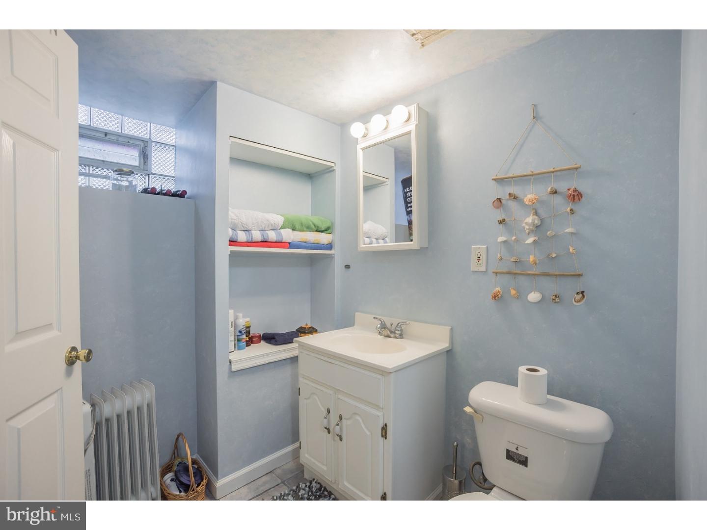 7561 Sherwood Road Philadelphia, PA 19151 - Photo 22 of 24 Bathroom