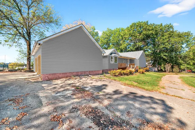 $795,000 | 1295 Covenant Cove Lane, Bath Springs, TN 38311