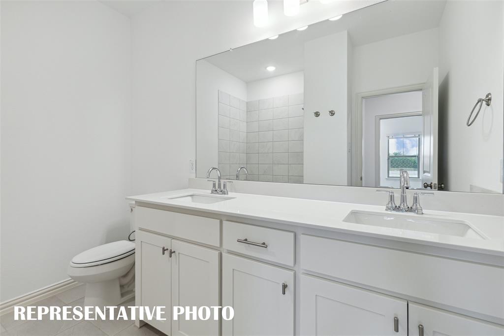 1015 Magdalena Way Midlothian, TX 76065 - Photo 10 of 16 Guests will feel right at home in this beautifully finished guest bath. REPRESENTATIVE PHOTO
