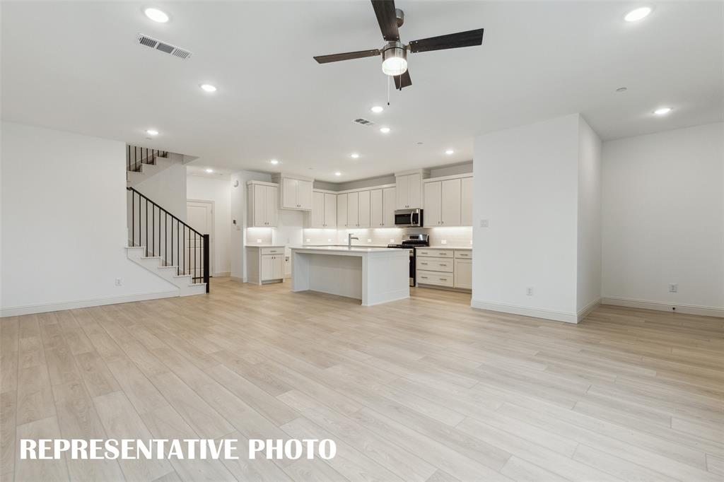 1015 Magdalena Way Midlothian, TX 76065 - Photo 13 of 16 Featuring an open concept floor plan designed with entertaining in mind, you will love this beautiful home! REPRESENTATIVE PHOTO