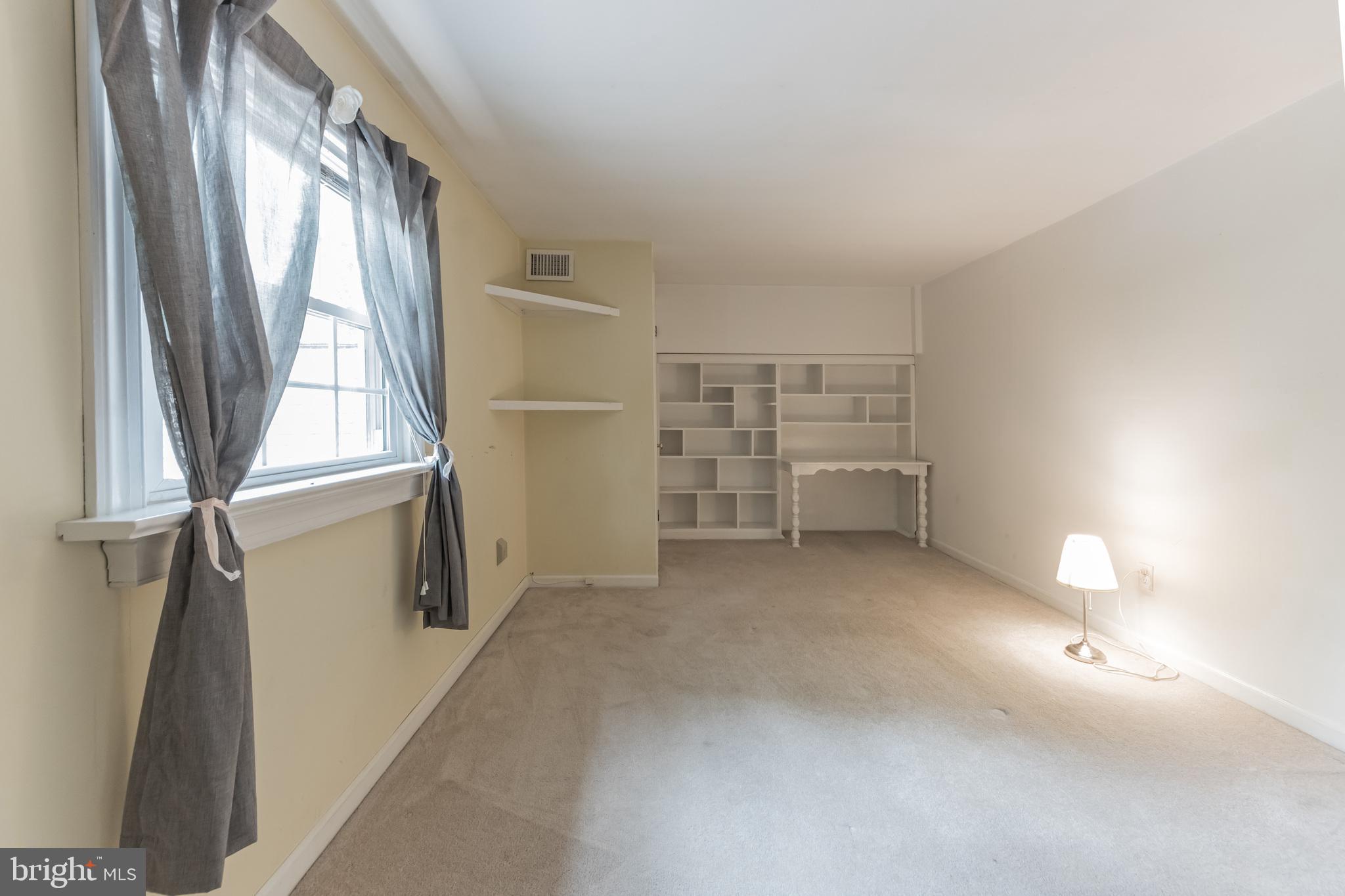 3112 Hayes Road Norristown, PA 19403 - Photo 23 of 32 Gallery Image 23