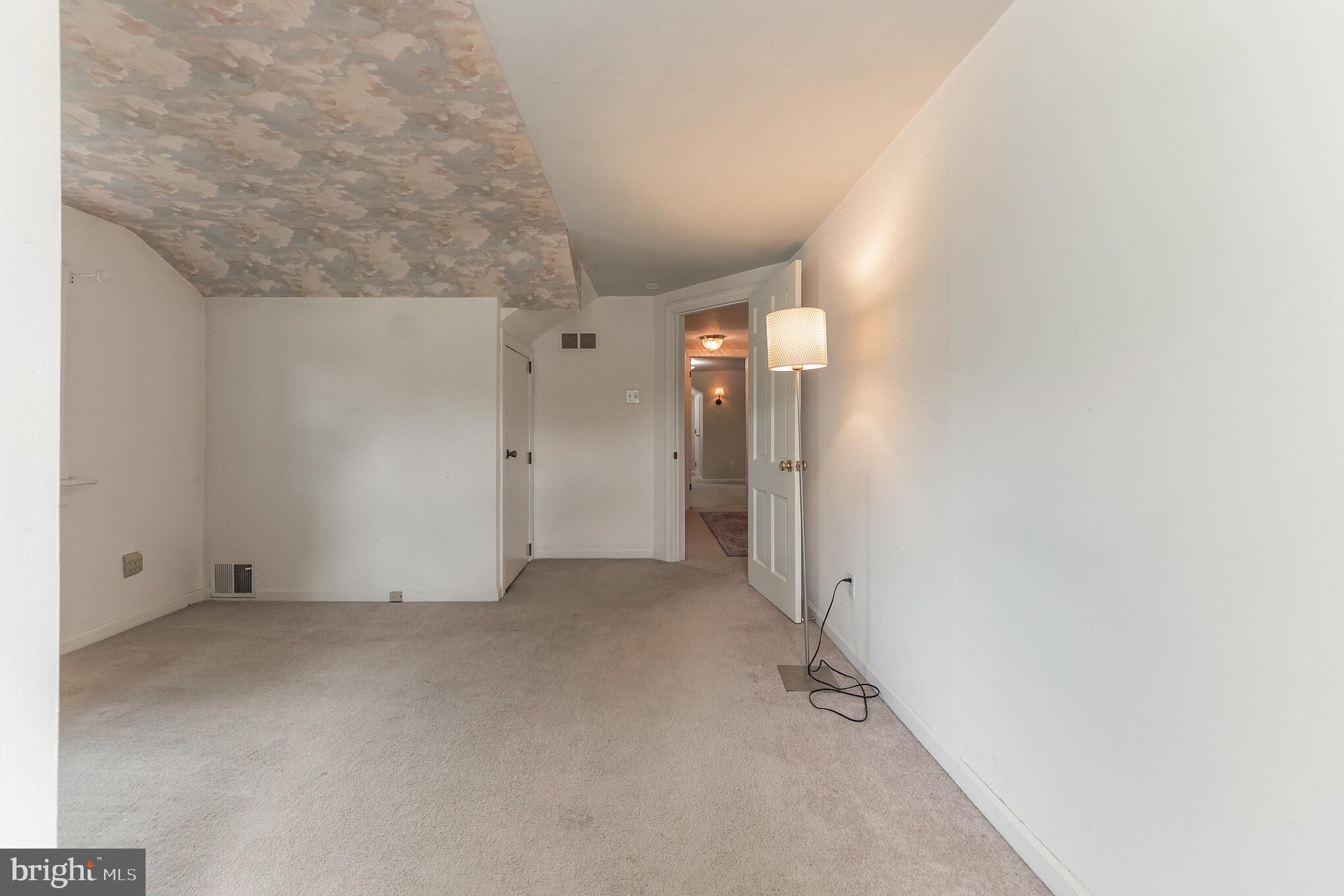 3112 Hayes Road Norristown, PA 19403 - Photo 25 of 32 Gallery Image 25