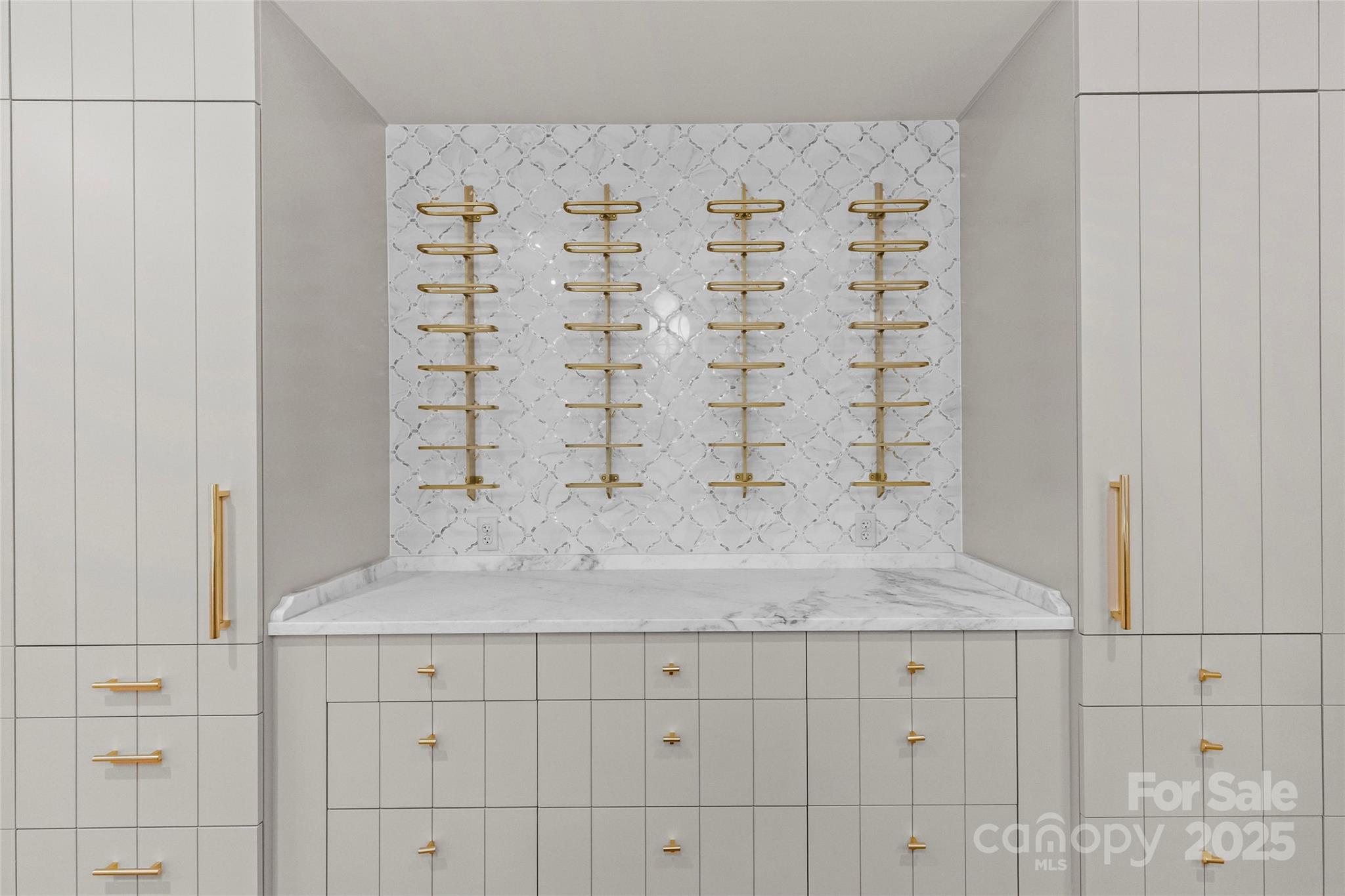 1172 Queens Road Charlotte, NC 28207 - Photo 23 of 48