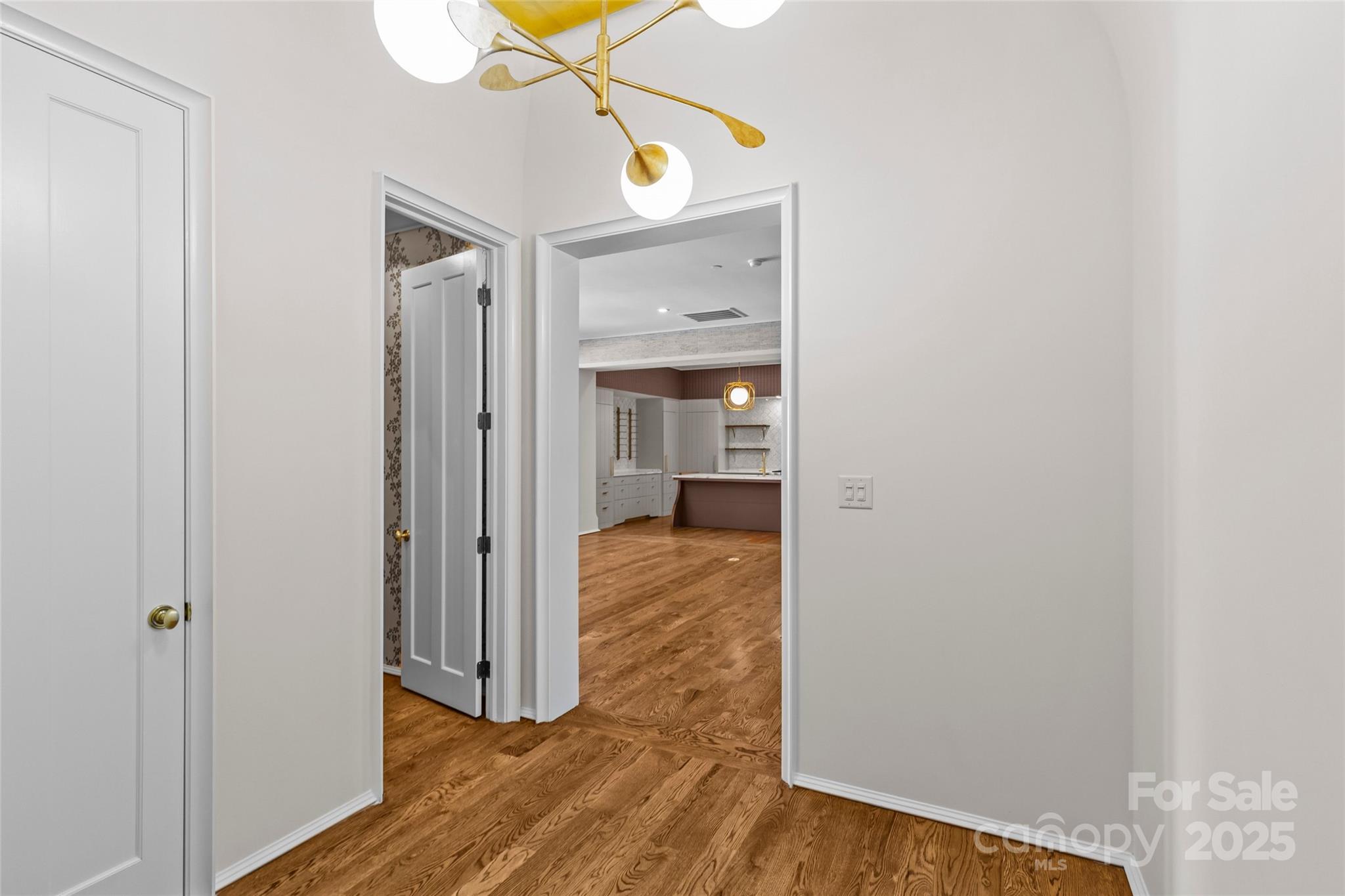 1172 Queens Road Charlotte, NC 28207 - Photo 10 of 48