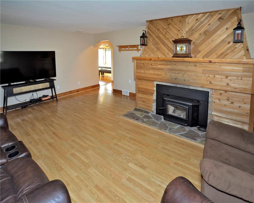 736 Donohoe Road Latrobe, PA 15650 - Photo 11 of 23 Gallery Image 11