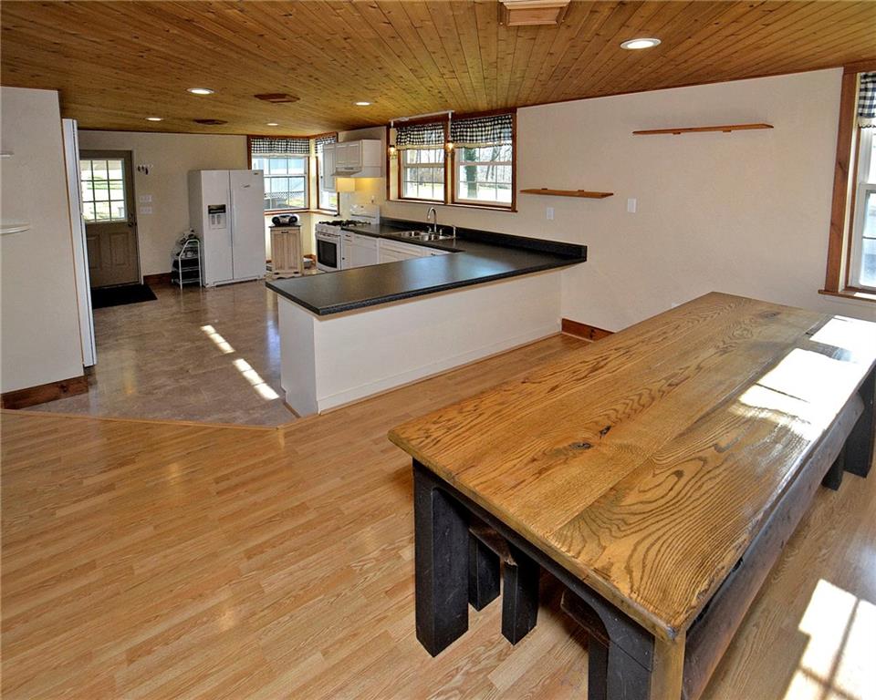 736 Donohoe Road Latrobe, PA 15650 - Photo 8 of 23 Gallery Image 8
