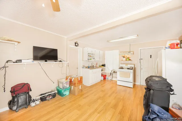 $83,357 | 418 North Cedar Street, Pearsall, TX 78061