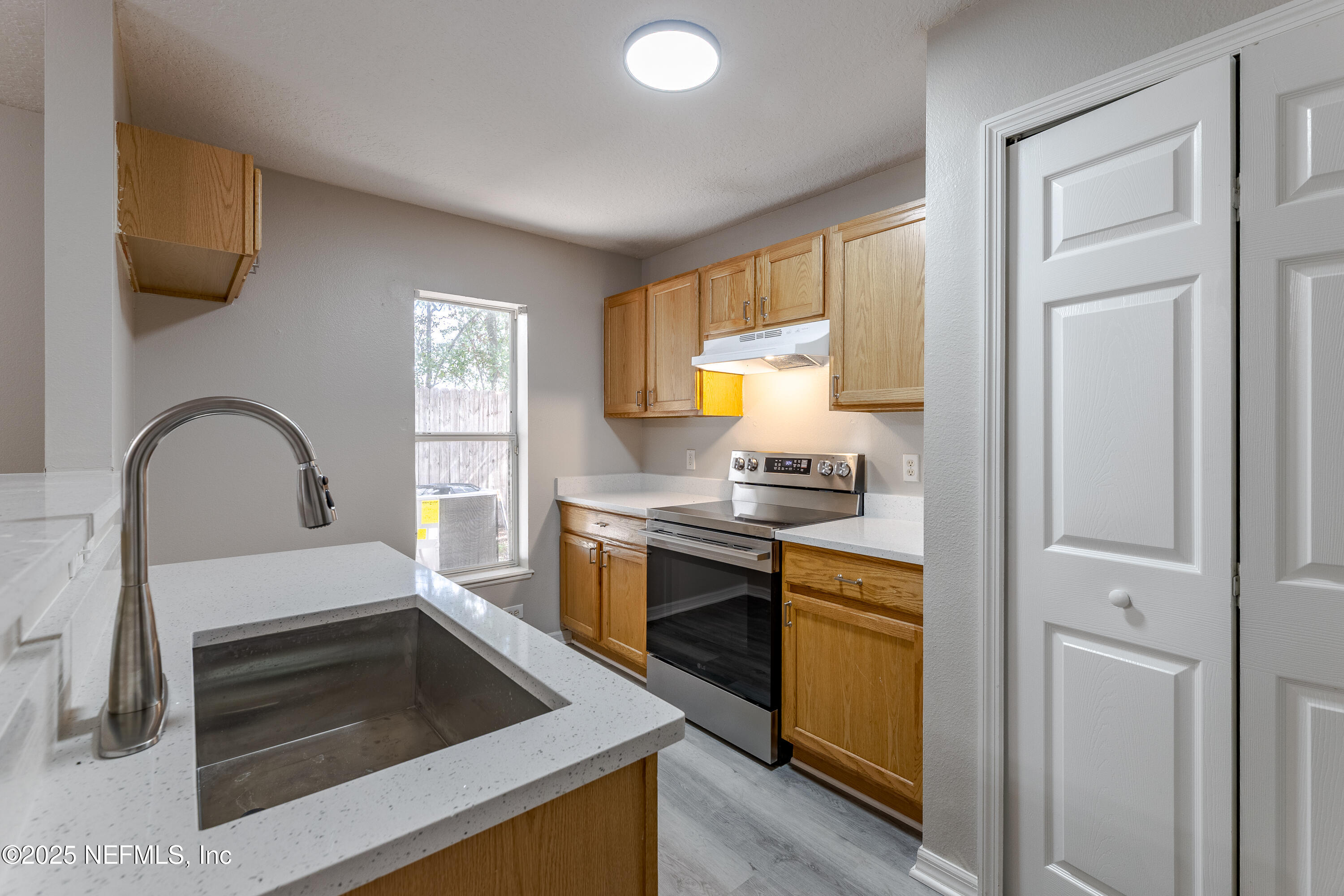 10523 Autumn Trace Road Jacksonville, FL 32257 - Photo 15 of 33 10523-20