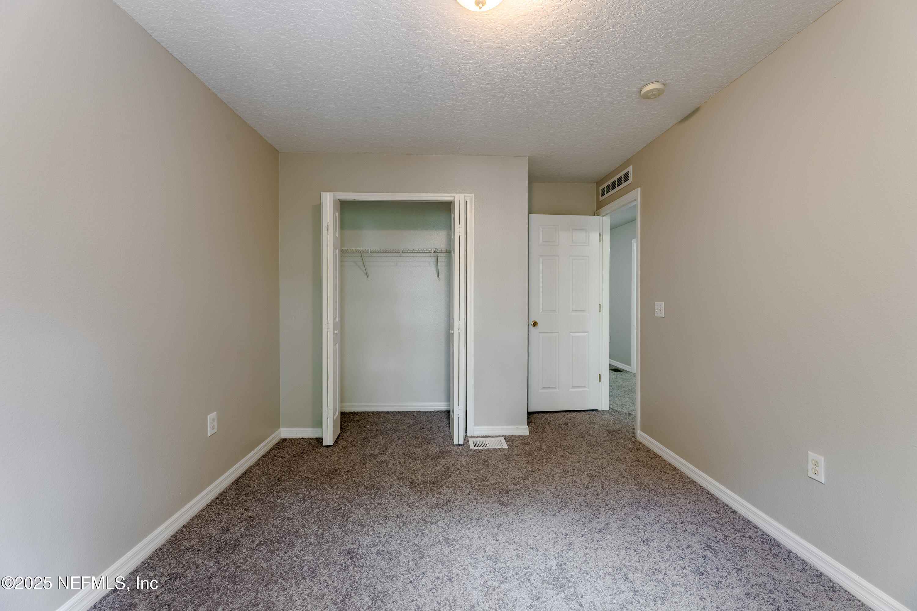 10523 Autumn Trace Road Jacksonville, FL 32257 - Photo 26 of 33 10523-32