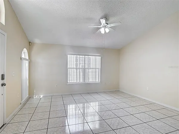 $1,700 | 50989 Highway 27, Unit 174, Davenport, FL 33897