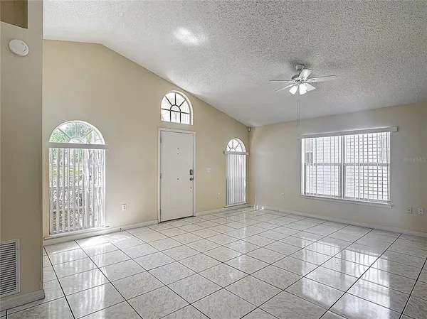 $1,700 | 50989 Highway 27, Unit 174, Davenport, FL 33897