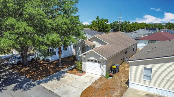 $1,700 | 50989 Highway 27, Unit 174, Davenport, FL 33897