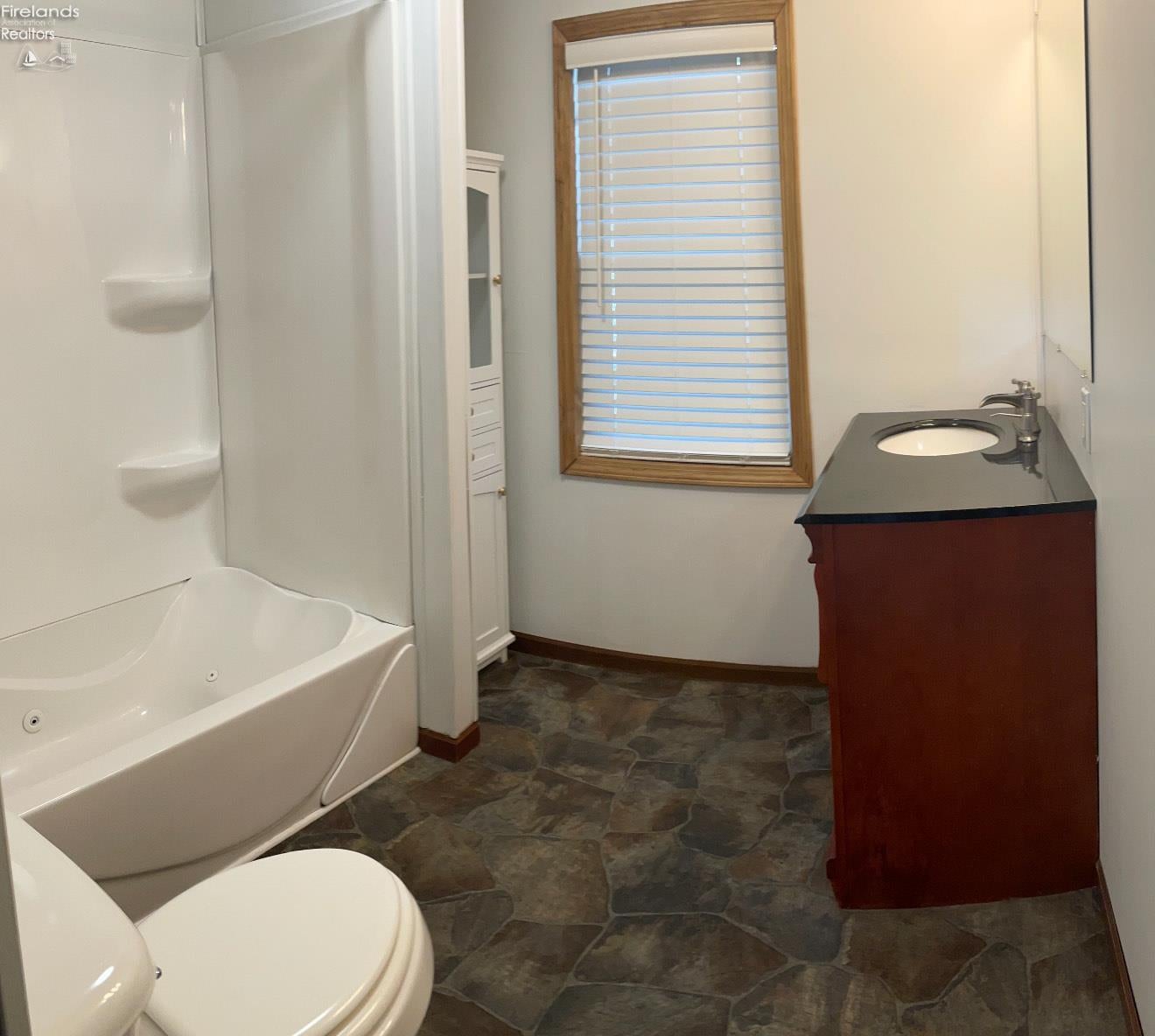 1600 North Buck Road, Unit 80 Lakeside Marblehead, OH 43440 - Photo 6 of 9 Gallery Image 6