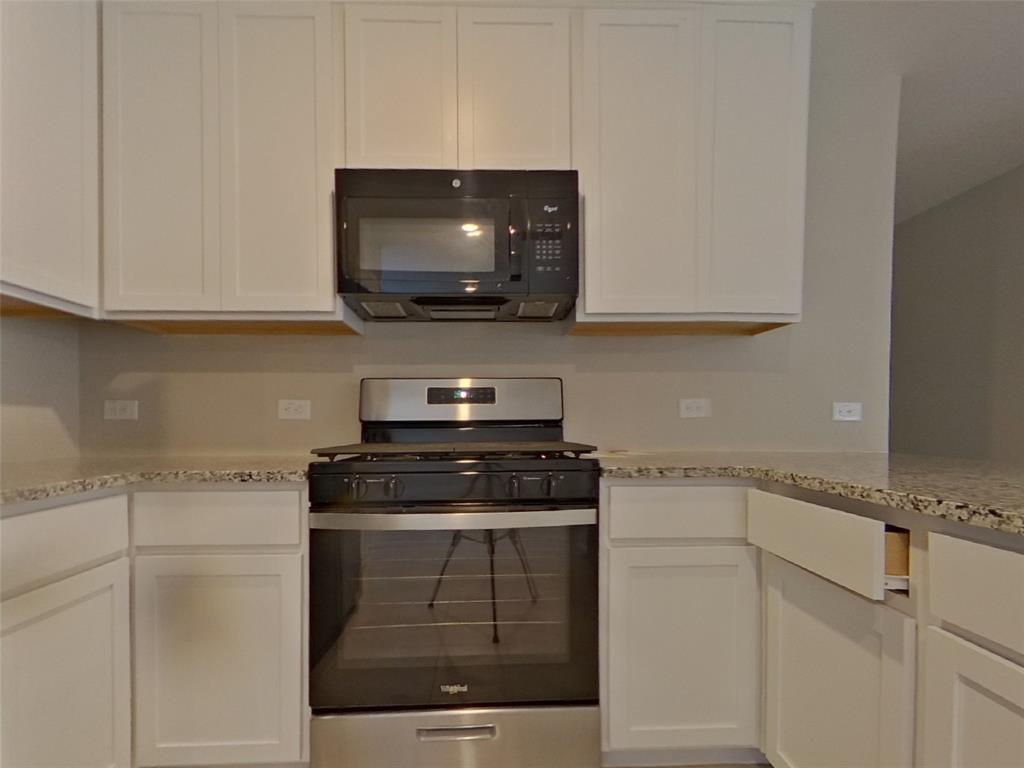 11832 Mancos Trail Rhome, TX 76078 - Photo 6 of 17