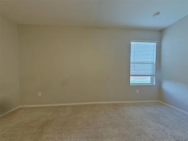 $1,779 | 11832 Mancos Trail, Rhome, TX 76078