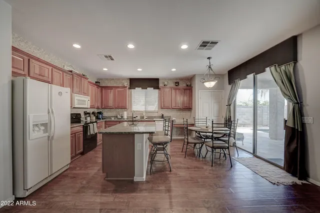 $8,400 | Undisclosed Address, Gilbert, AZ 85298