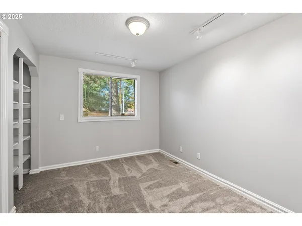$615,000 | 994 Northwest Wallula Avenue, Gresham, OR 97030