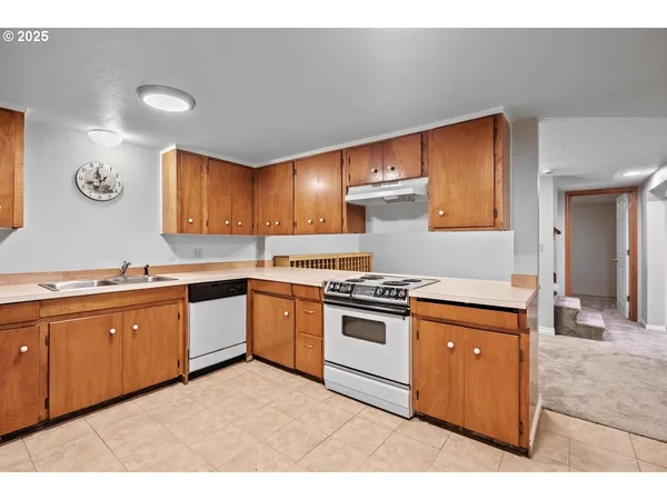 $615,000 | 994 Northwest Wallula Avenue, Gresham, OR 97030