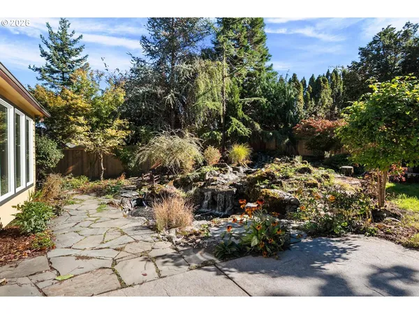 $615,000 | 994 Northwest Wallula Avenue, Gresham, OR 97030