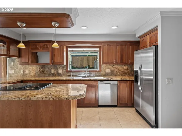 $615,000 | 994 Northwest Wallula Avenue, Gresham, OR 97030