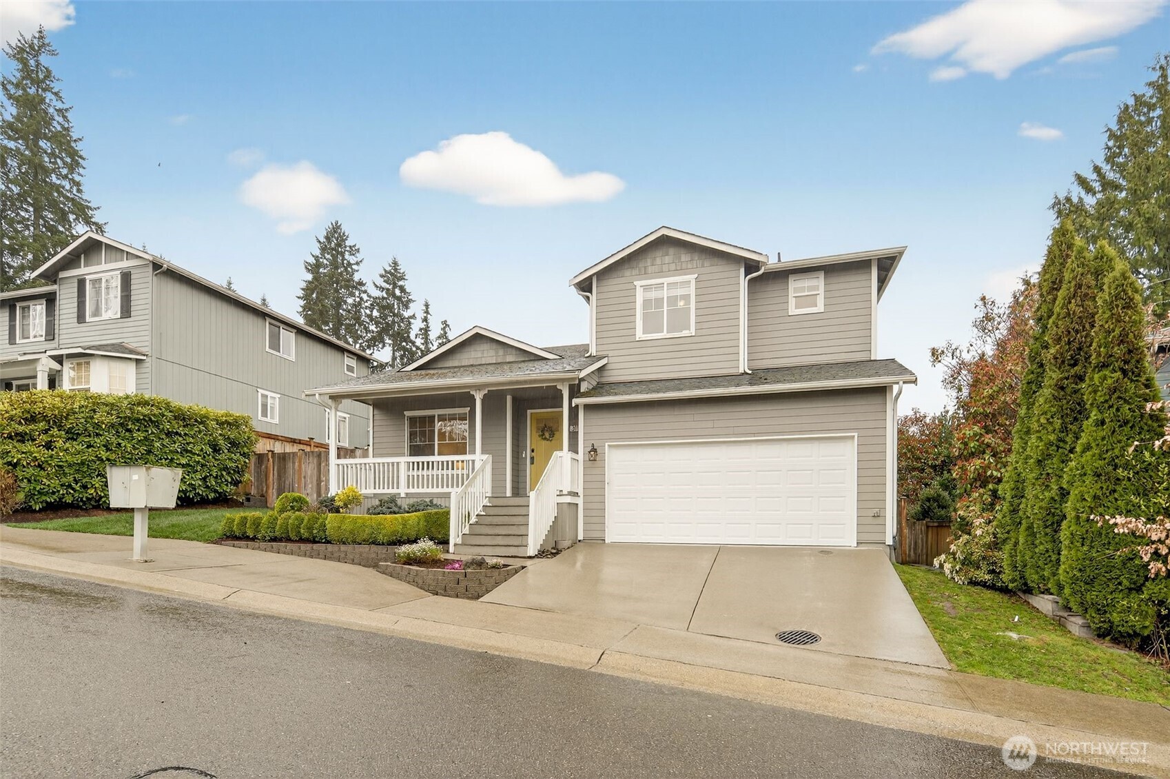 311 168th Place Southeast Bothell, WA 98012 - Photo 2 of 28