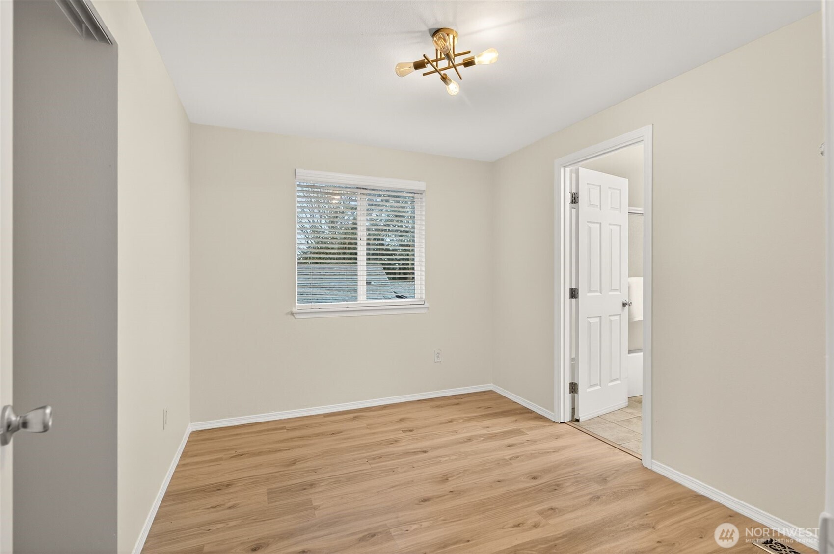 311 168th Place Southeast Bothell, WA 98012 - Photo 21 of 28