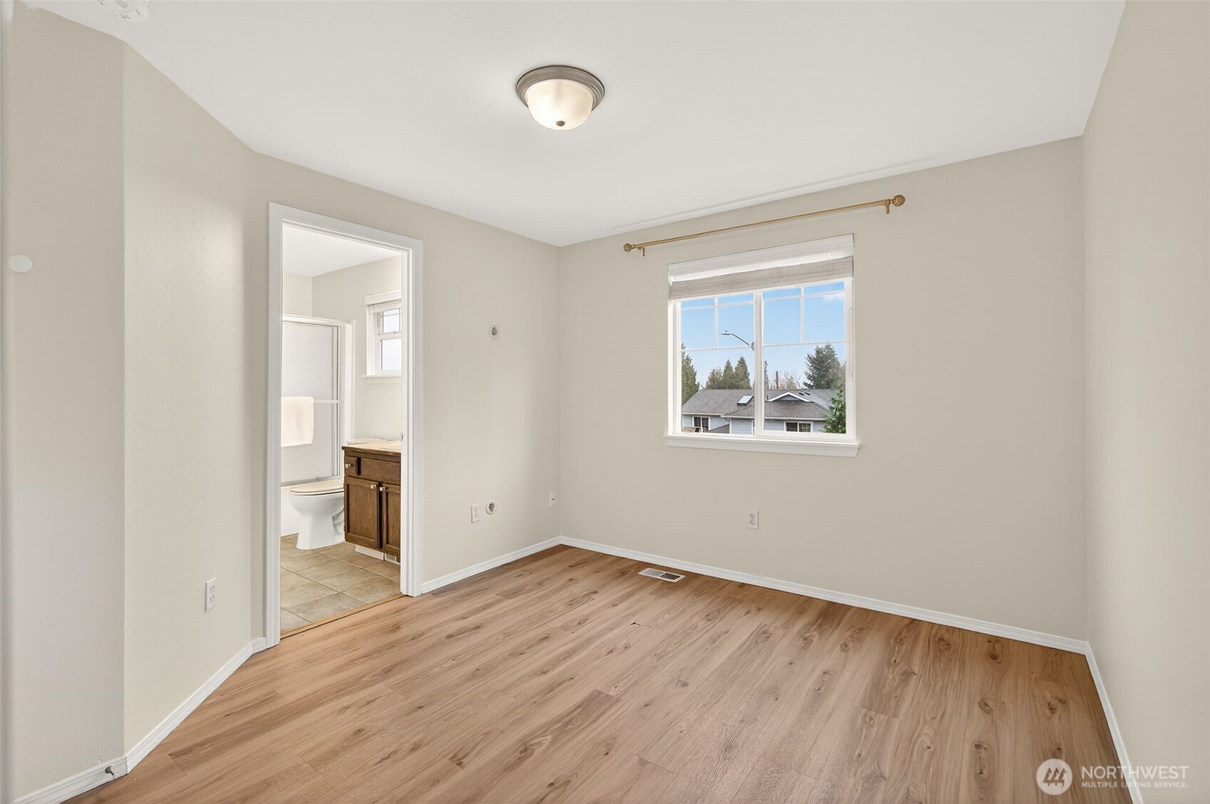 311 168th Place Southeast Bothell, WA 98012 - Photo 23 of 28