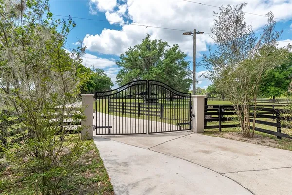 $2,645,000 | 14650 Northwest 160th Avenue, Williston, FL 32696
