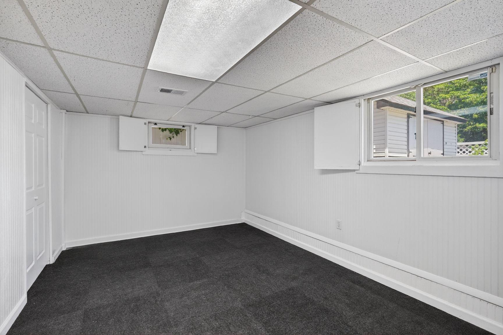 4202 Yates Road Beltsville, MD 20705 - Photo 22 of 31 Lower level bedroom or in law suite.
