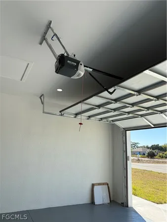 $2,000 | 331 Rawlings Avenue, Lehigh Acres, FL 33974