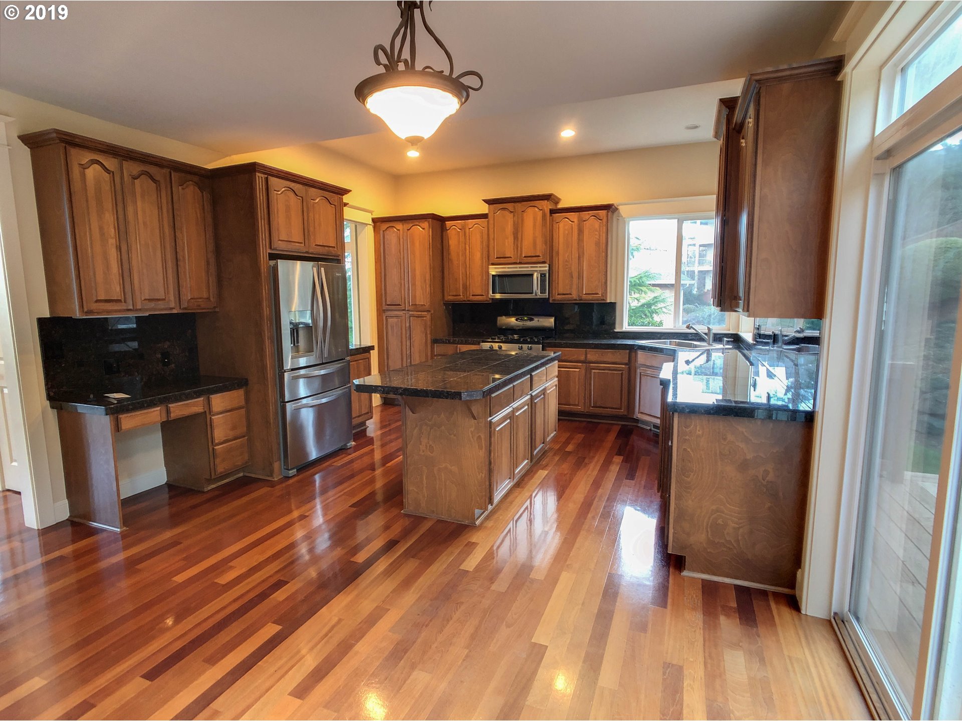 2906 Northwest Valley Street Camas, WA 98607 - Photo 8 of 32 Gallery Image 8