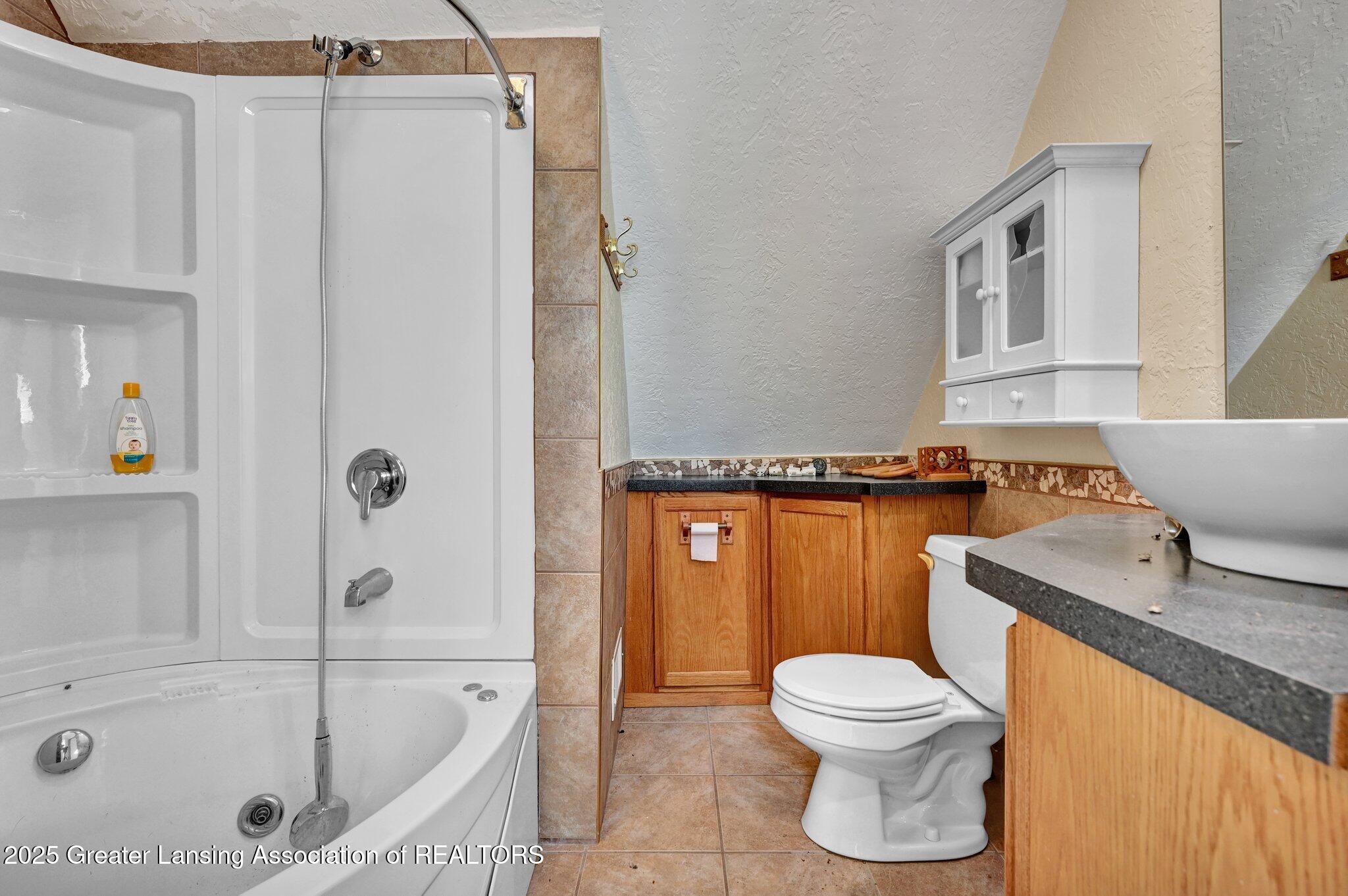 6714 Yerge Road Portland, MI 48875 - Photo 18 of 84 38-web-or-mls-Open Ended Media-38