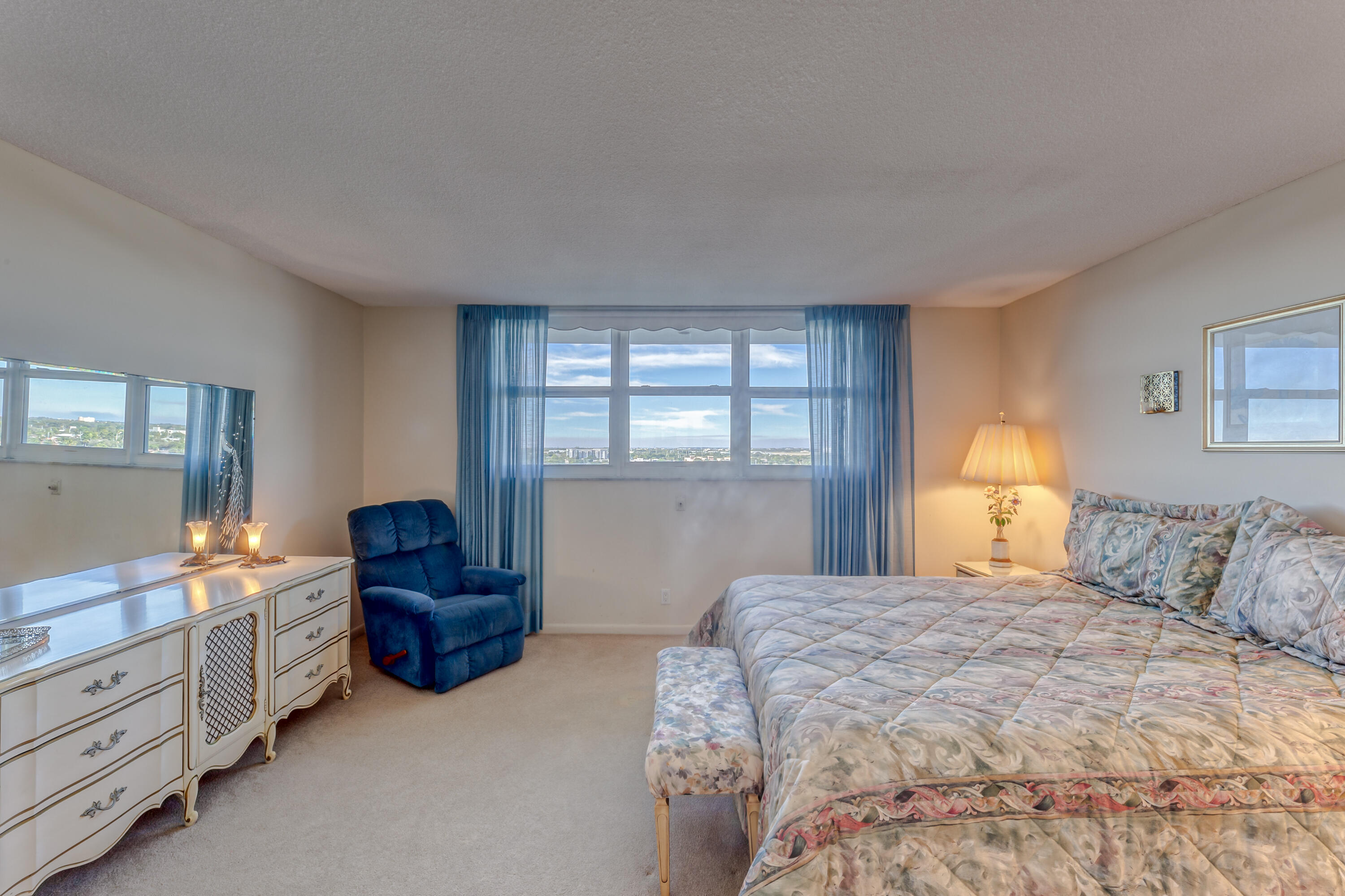 303 North Riverside Drive, Unit PH5 Pompano Beach, FL 33062 - Photo 8 of 46 Primary Bedroom